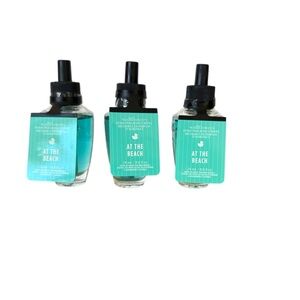 Bath & Body Works At the Beach (Coconut) Wallflower Refill Bulbs x3